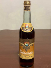 Армянский "Праздничный 15 лет" 1987 года. 0,5 л. СССР.
