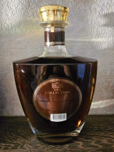 Армянский "Ной 135 лет" 0,7 литра. Редкий.