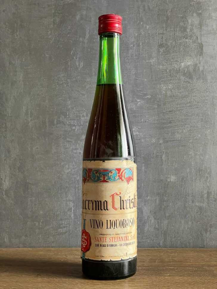 Вино Sante Stefanini Lacryma Christi