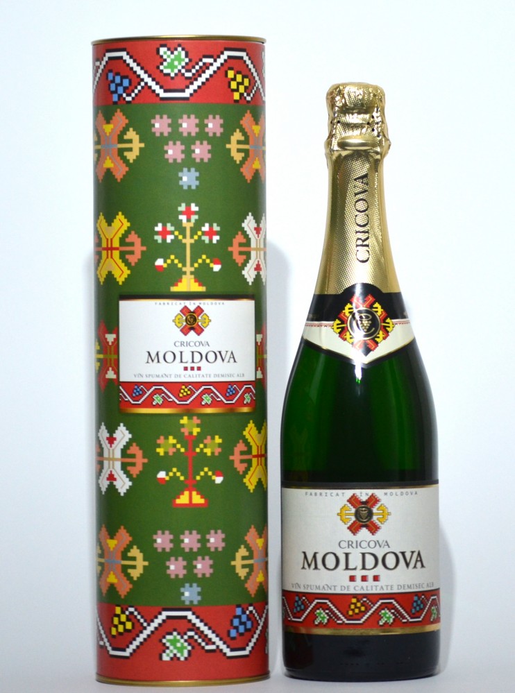 Шампанское "Moldova" полусухое/полусладкое, Cricova.