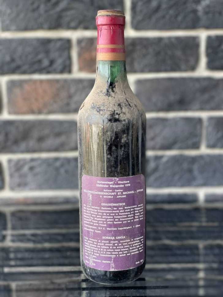 Вино "Grauvernatsch Karl Schmid meran" 1969 года