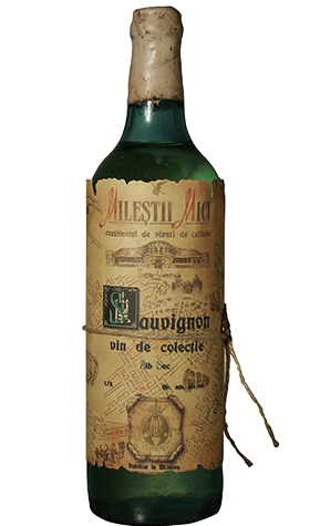 Вино «Совиньон» Милештий Мичь, 2013 года урожая.