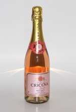 Шампанское "Крикова" брют розовое.