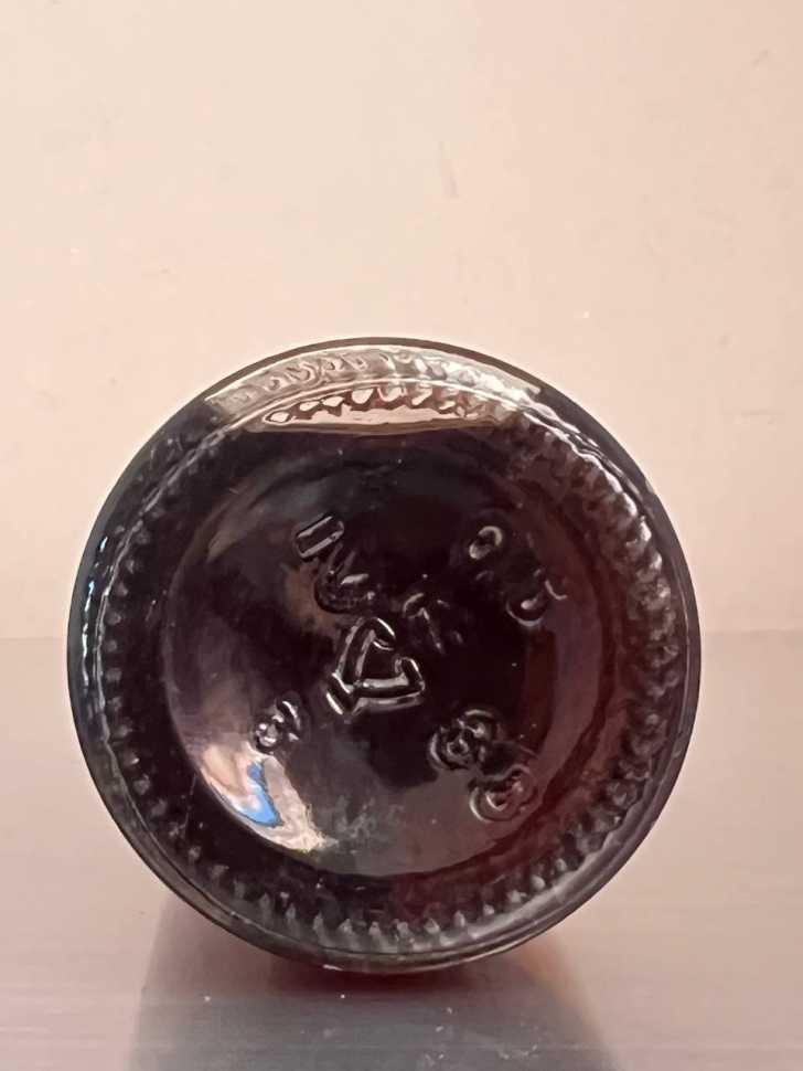 Армянский "Арарат 4 звезды" 1983 года. 0,5 л. СССР.  2