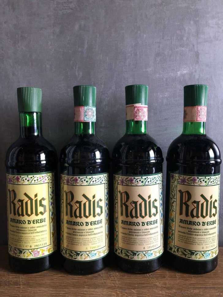 Бальзам  "Radis Amaro D' Erbe" 0,7L - 70-е года.