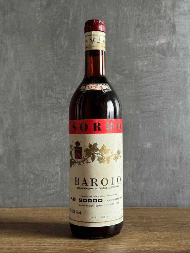 Вино F.lli Sordo Barolo 1974 года.
